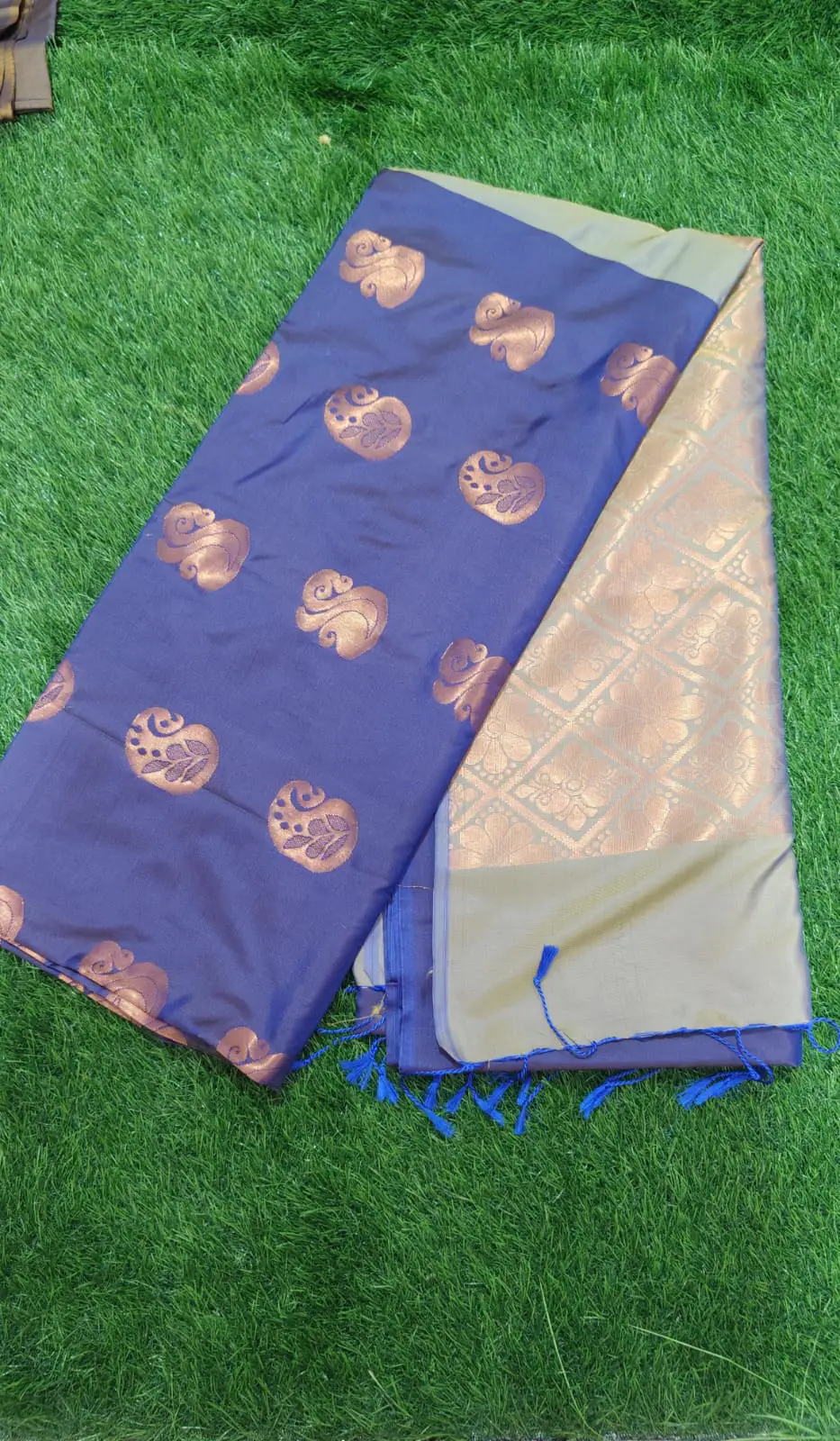 SAREE SOFT SILKS