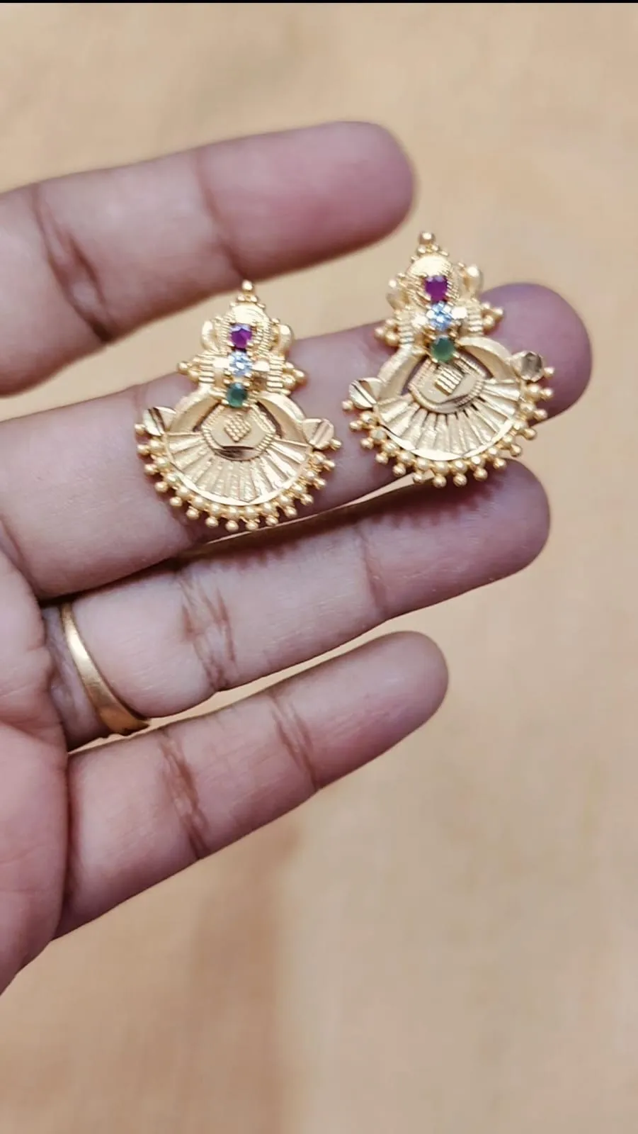 earring 2