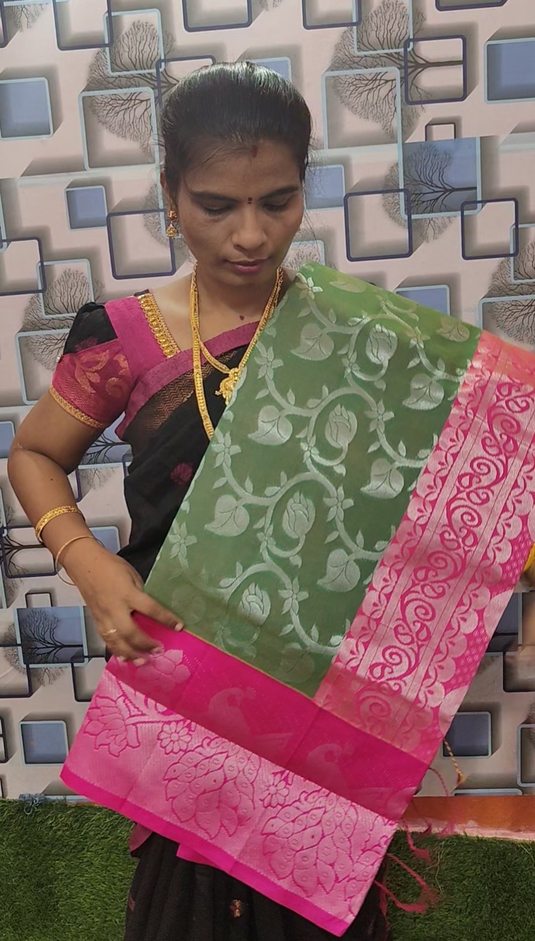 SAREE VALAINAR PATTU